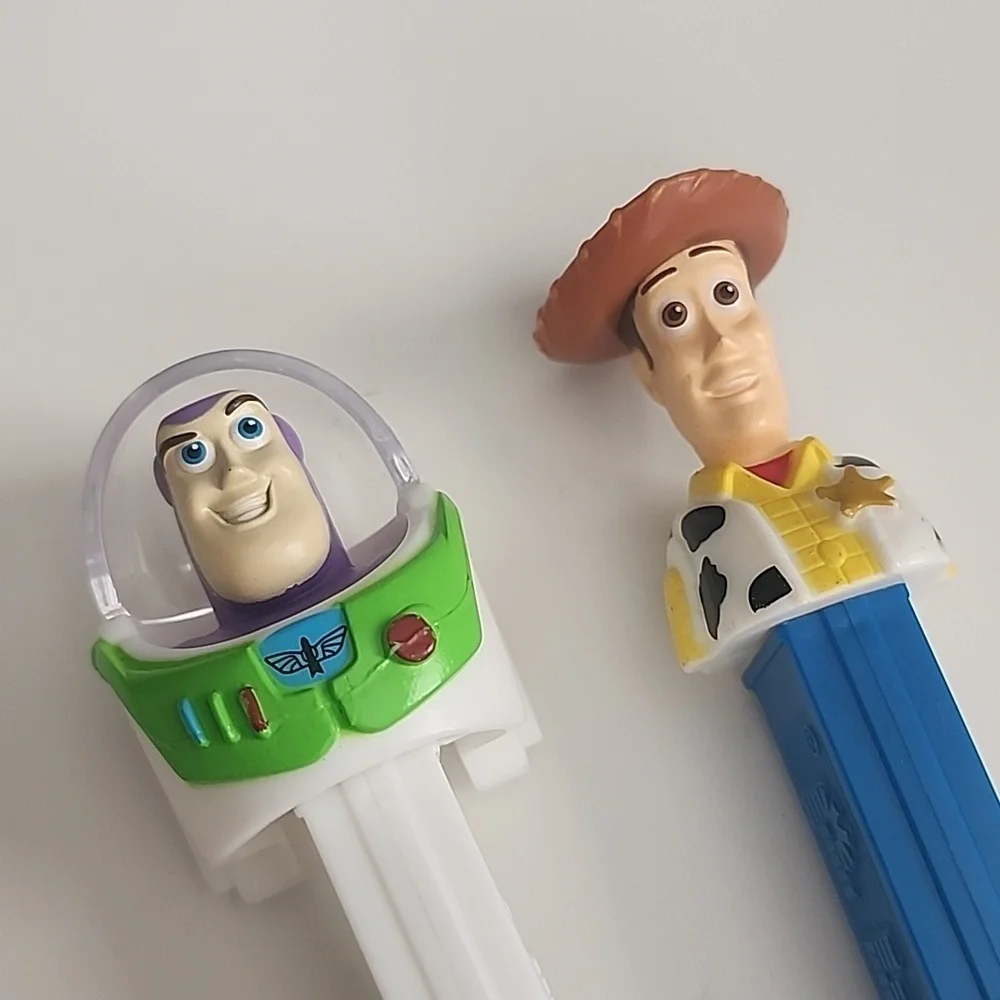 Pez Toy Story Candy Dispenser Set – Woody and Buzz Lightyear Pez Dispensers - Picture 2 of 6